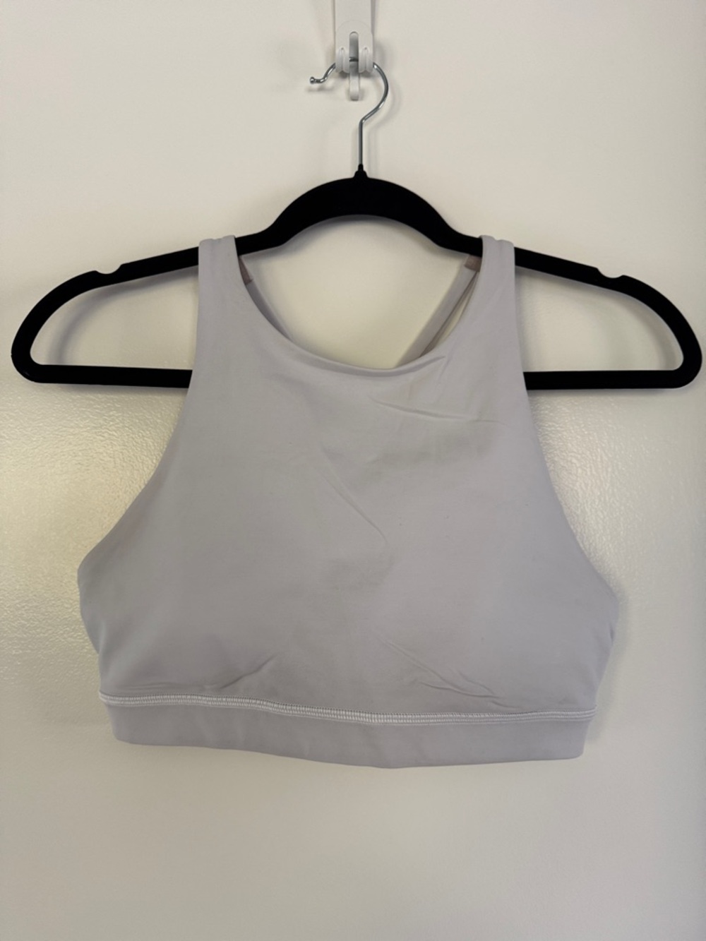 lululemon athletica High-Neck Sports Bra in Light Gray - size 8